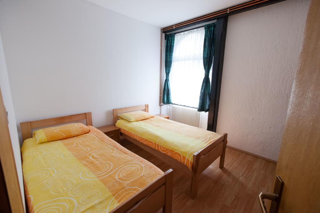 Apartment Licka Vodenica Josipdol Szoba fotó