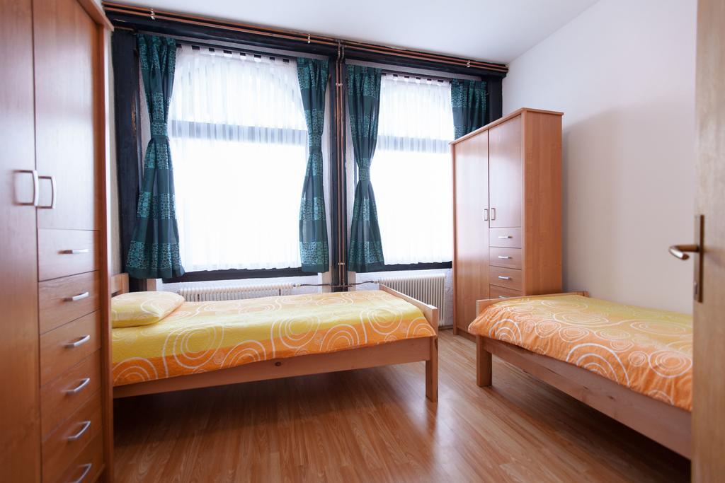 Apartment Licka Vodenica Josipdol Szoba fotó