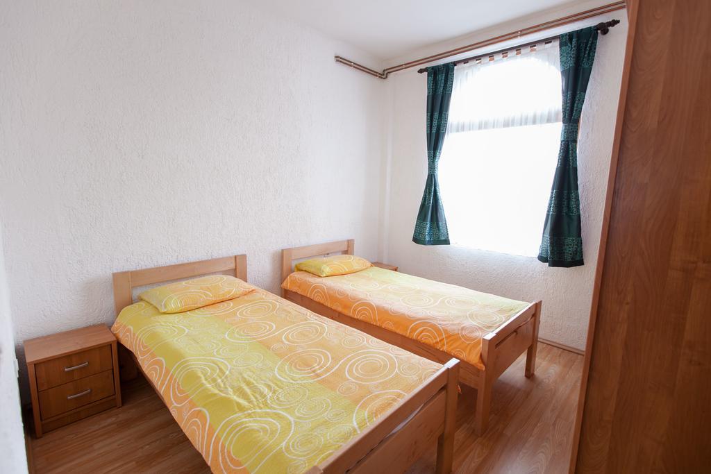 Apartment Licka Vodenica Josipdol Szoba fotó